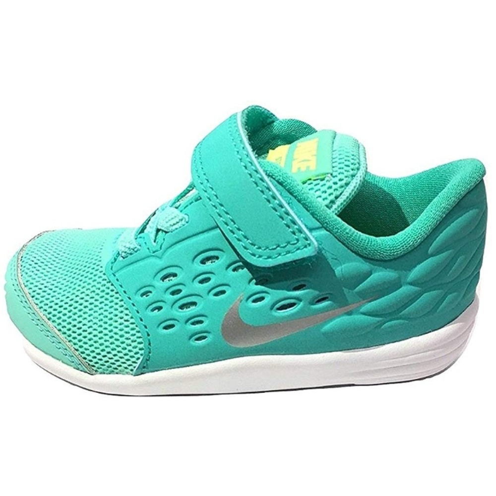 EUC Nike size 6 toddler